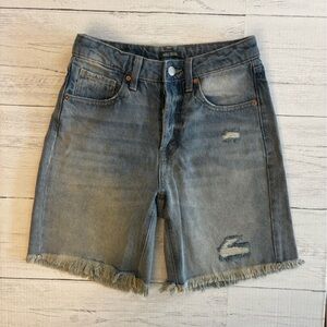 Wild Fable High Rise Denim Shorts Size 00 Distressed Frayed Hem Women’s Jean